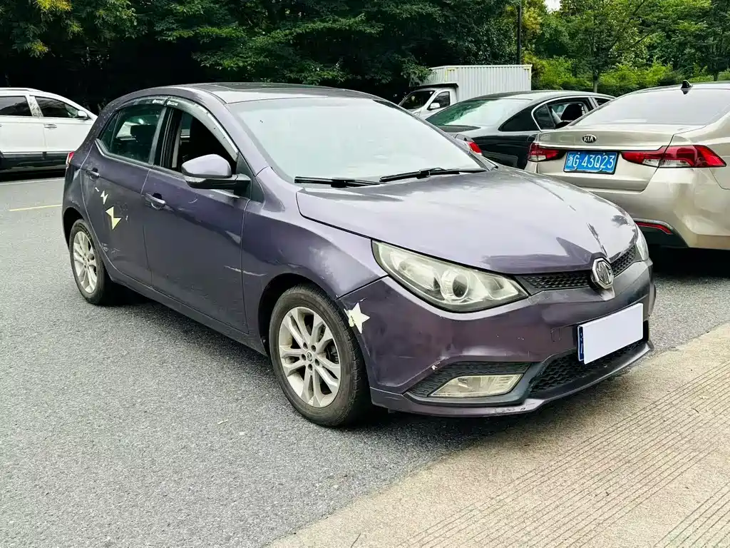 MG 5 2012 1.5L AT Elite