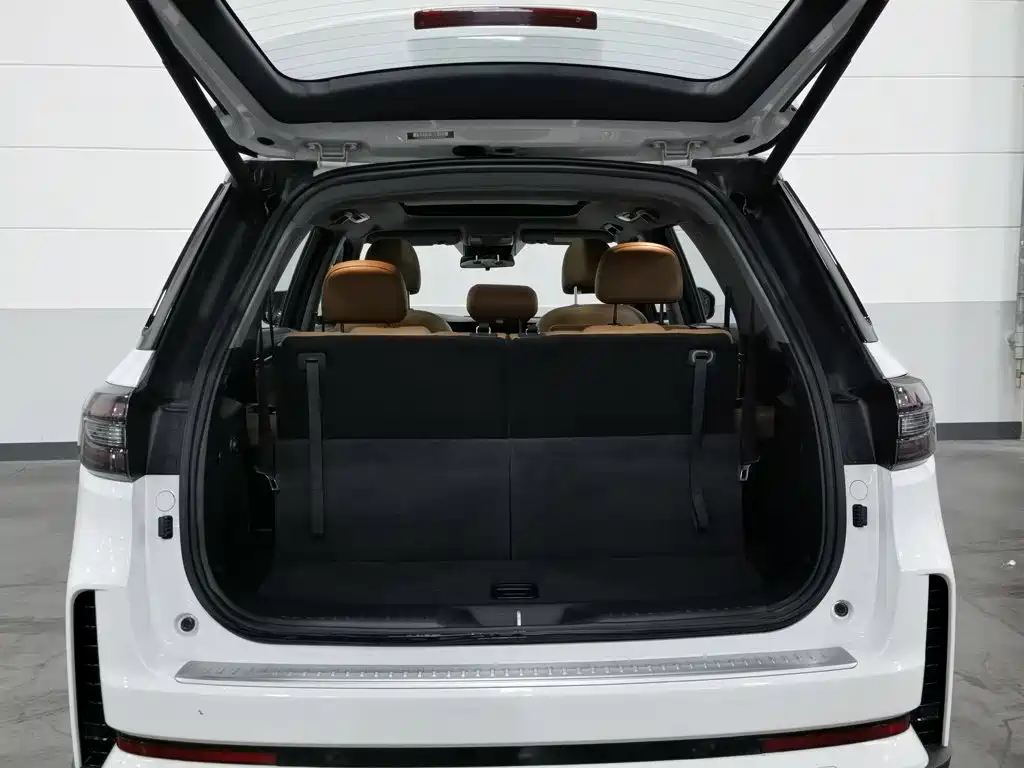 Changan CS95 — миниатюра 16
