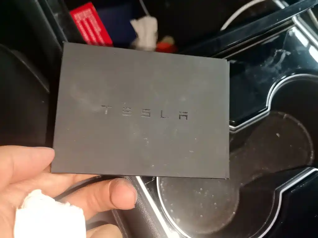 Tesla Model 3 — миниатюра 9