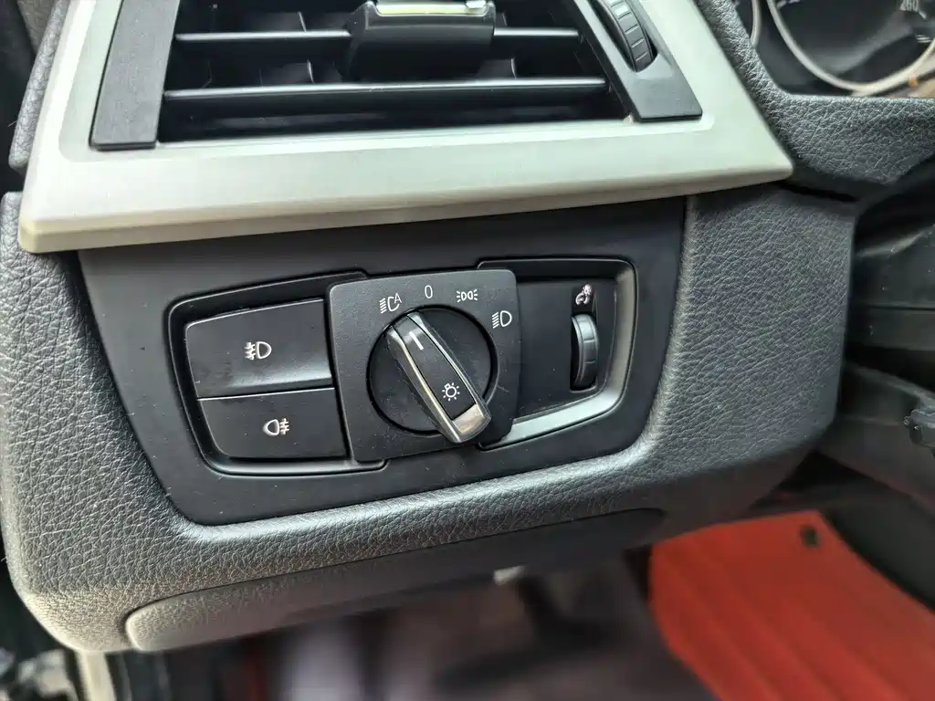 BMW 3 Series GT — миниатюра 13