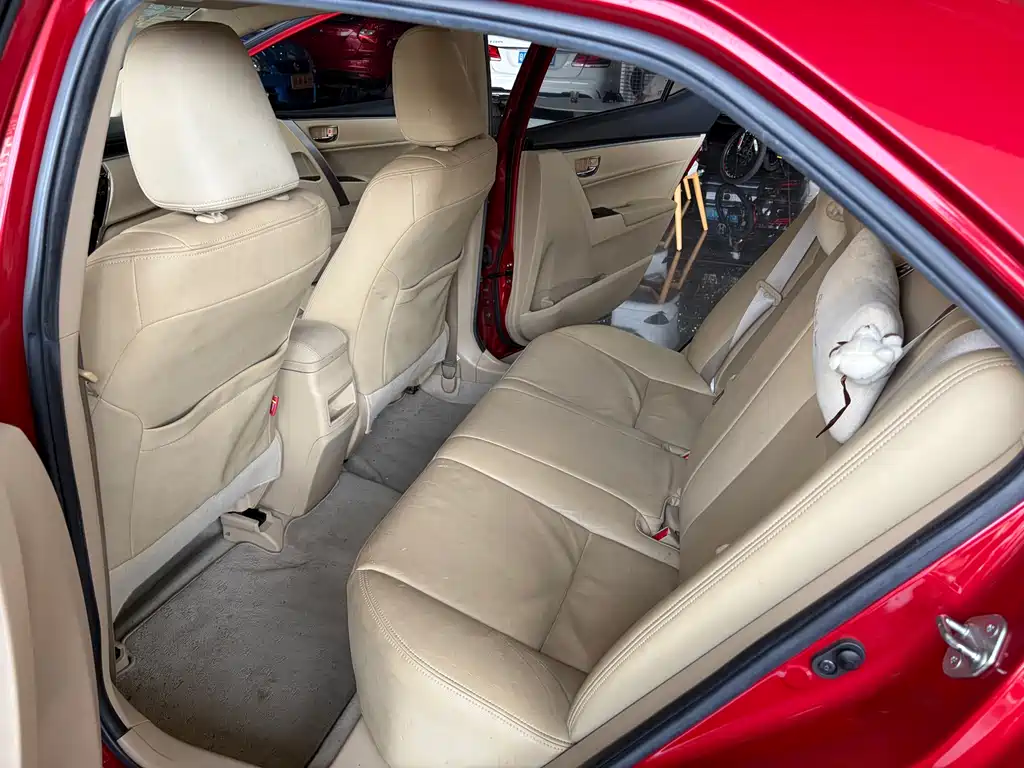 Toyota Corolla — миниатюра 11