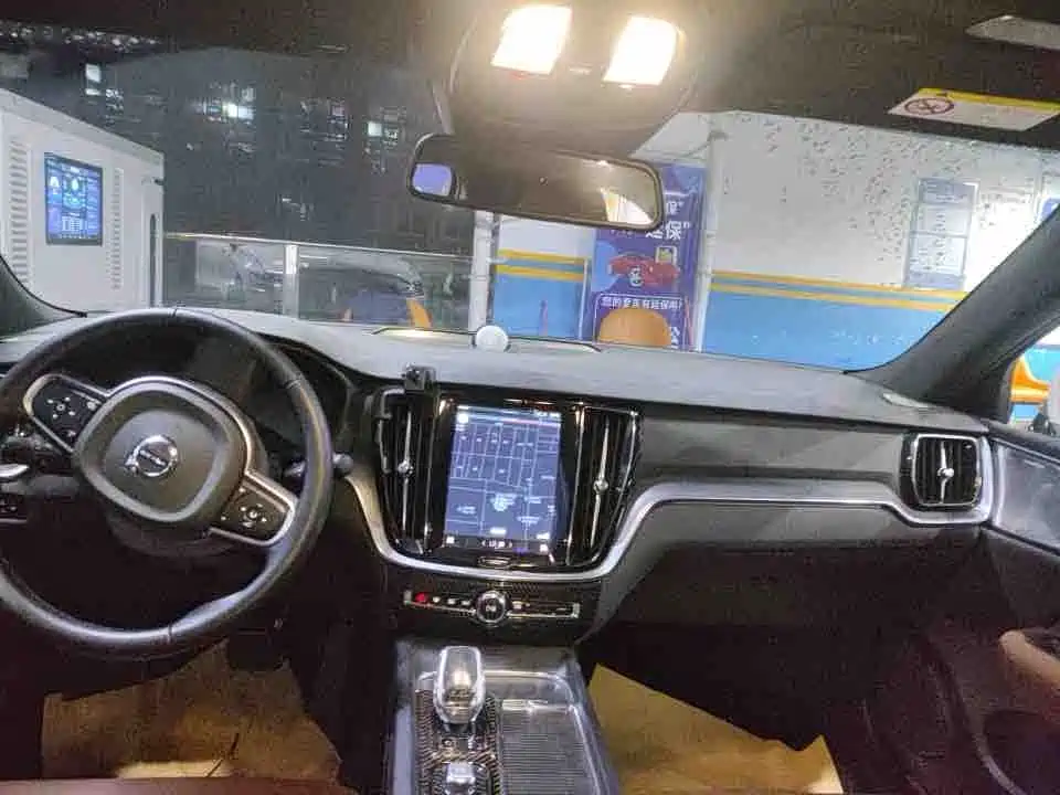 Volvo S60 — миниатюра 2