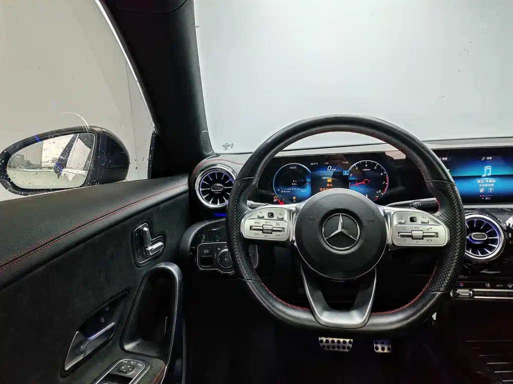 Mercedes-Benz CLA (Import) — миниатюра 9