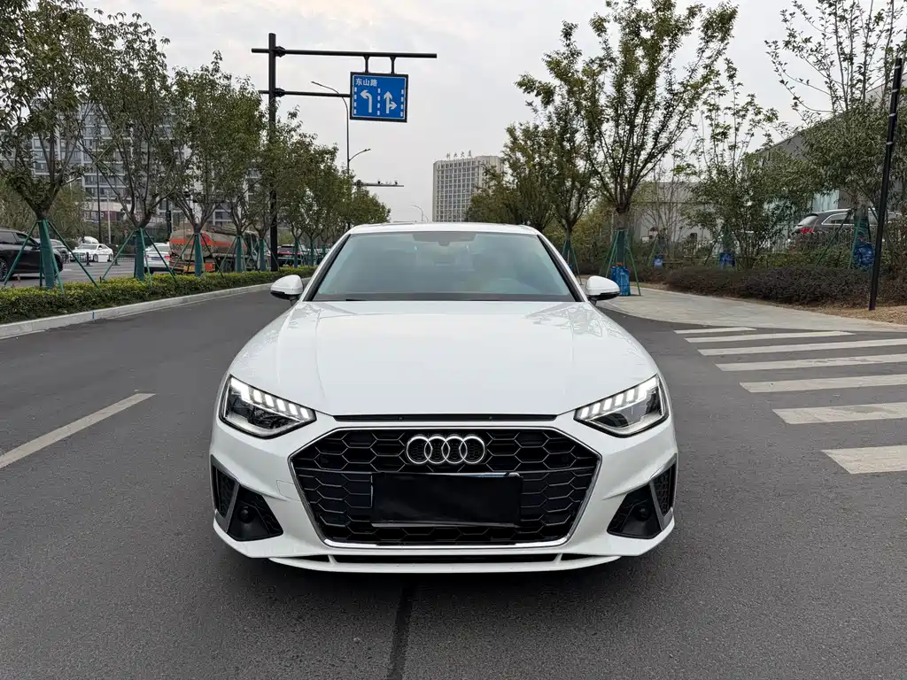 Audi A4L — миниатюра 2