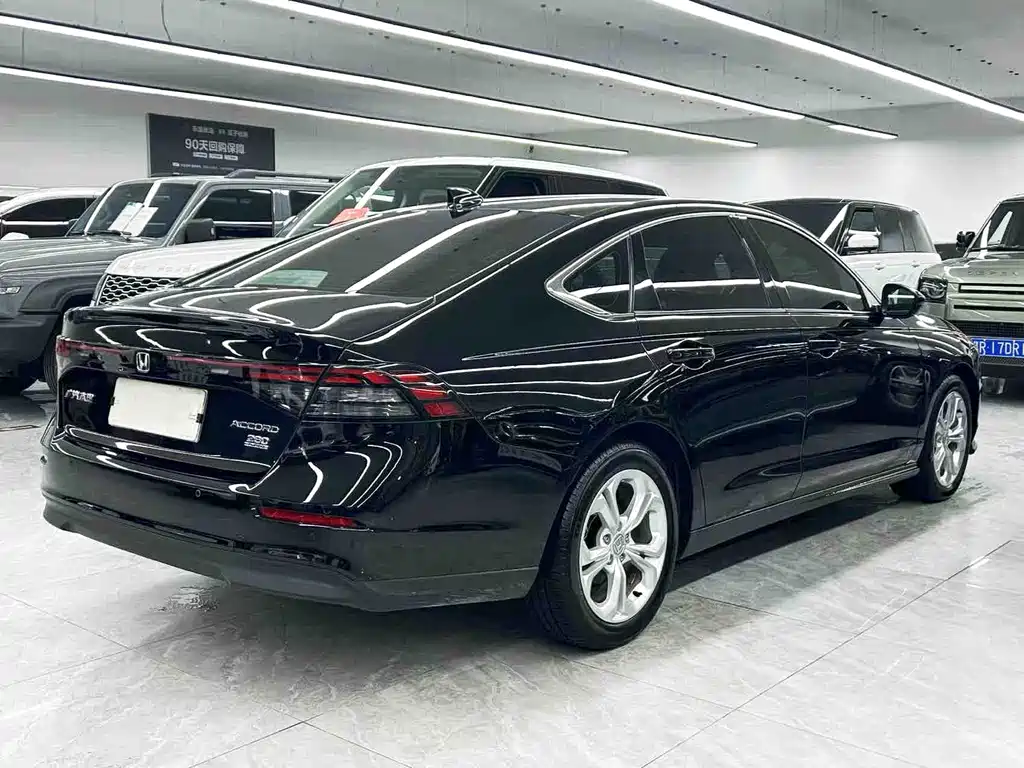 Honda Accord 2023 260TURBO Smart