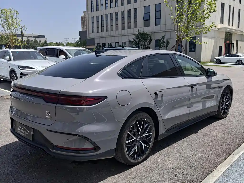 BYD Han 2025 DM-i Smart Drive 125KM Flagship