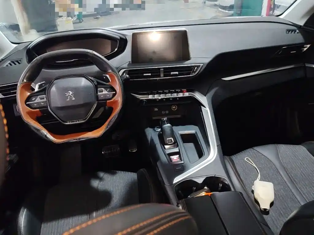 Peugeot 4008 — миниатюра 10