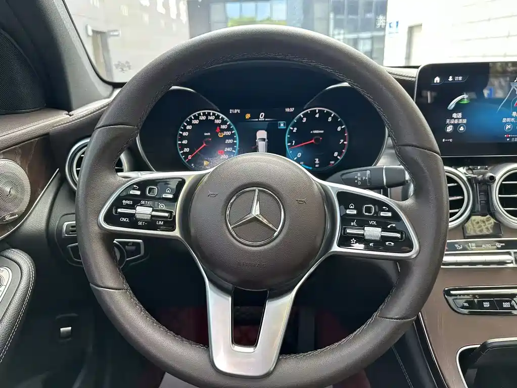 Mercedes-Benz GLC — миниатюра 11