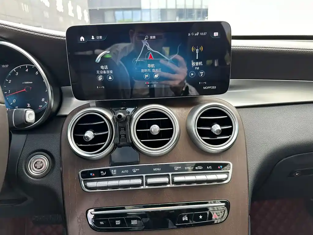 Mercedes-Benz GLC — миниатюра 13