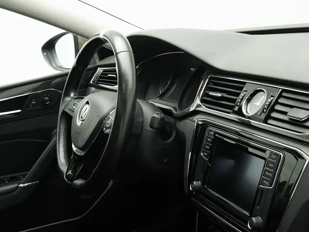 Volkswagen Passat — миниатюра 22