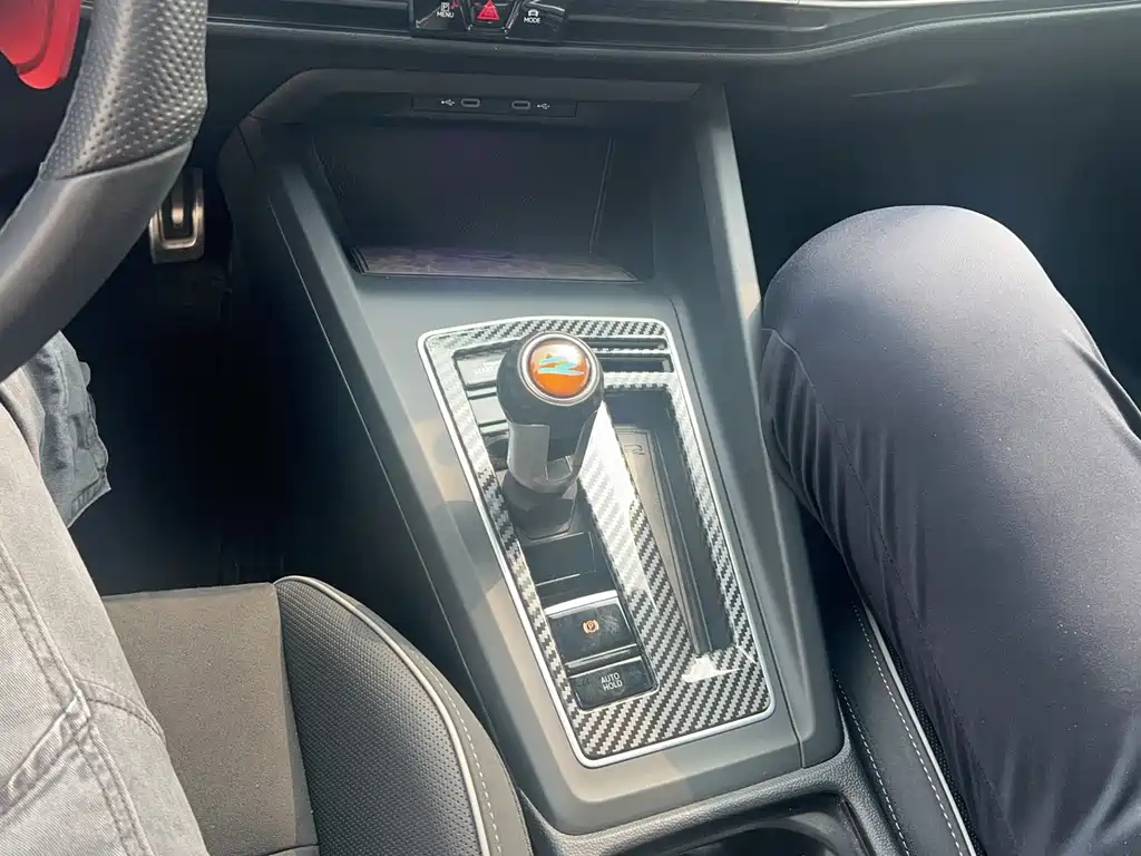 Volkswagen Golf — миниатюра 12