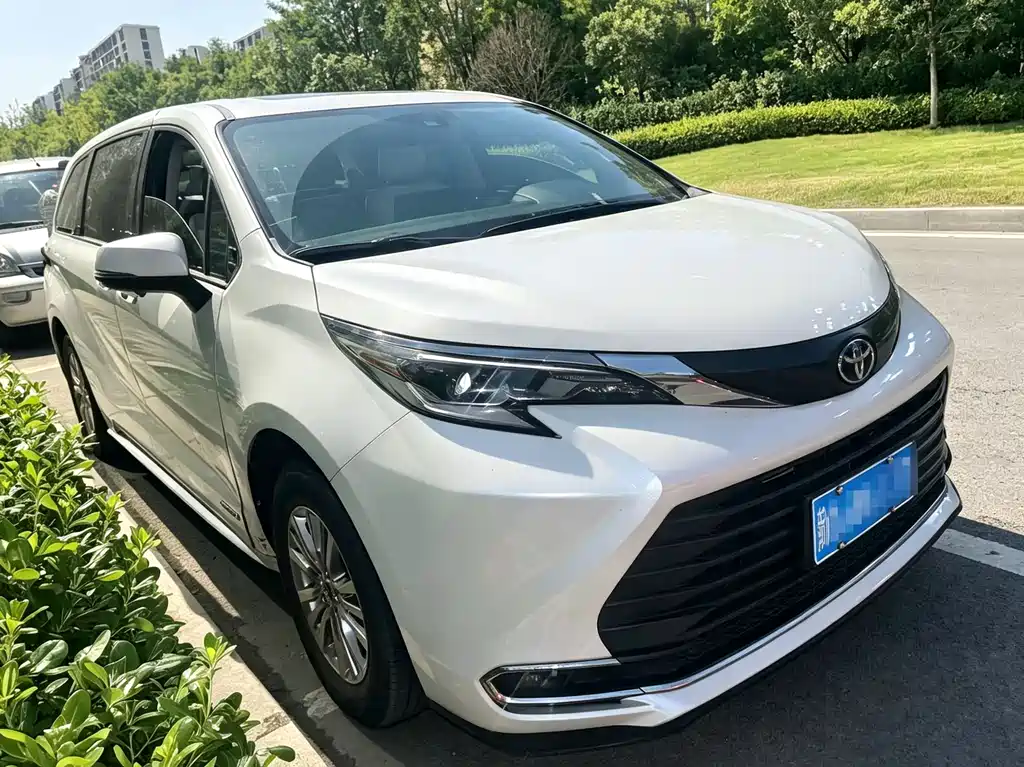 Toyota Sienna 2021 2.5L Comfort