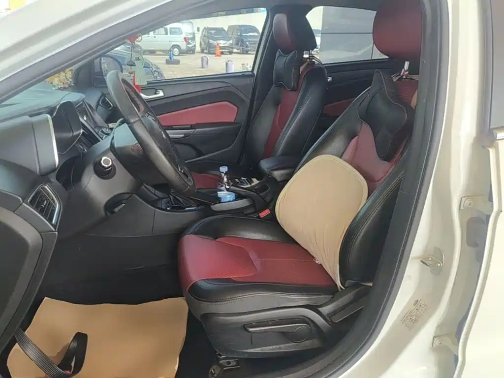 Chery Arrizo 5 — миниатюра 15