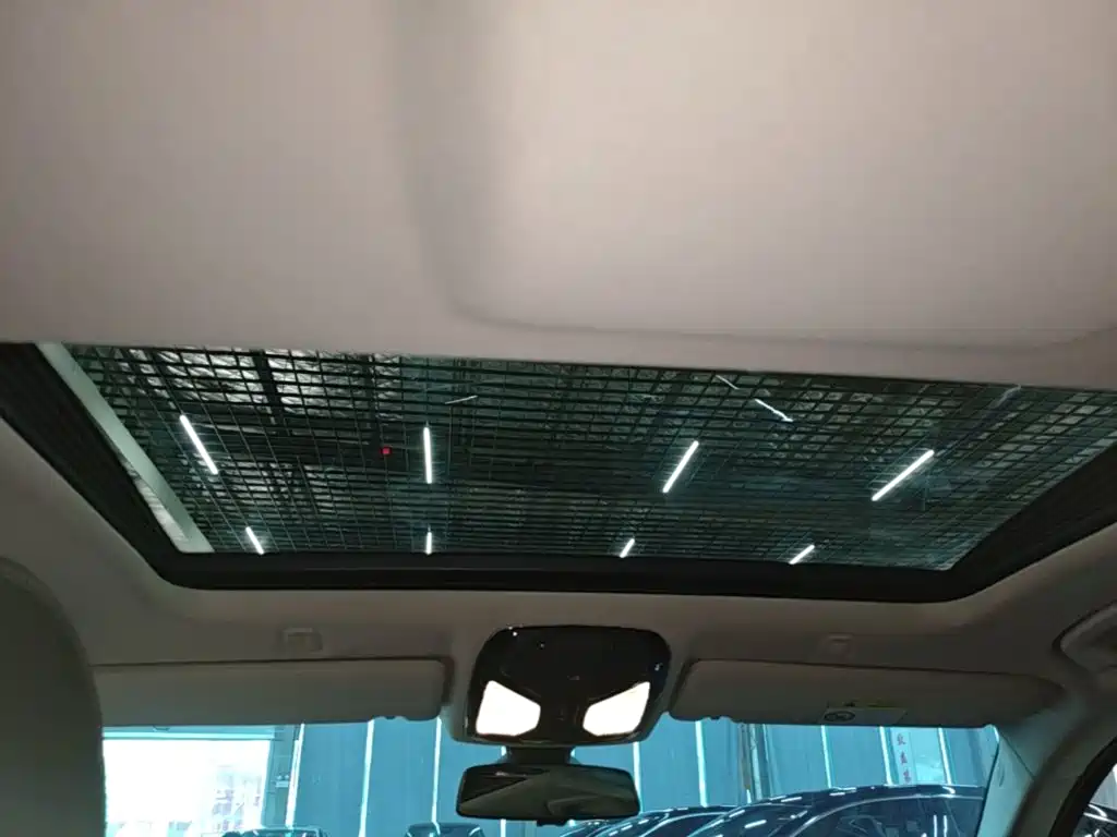 BMW 5 Series — миниатюра 18