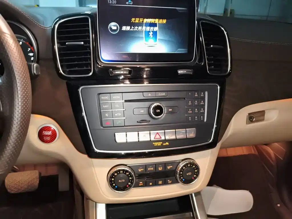 Mercedes-Benz GLE (Import) — миниатюра 14