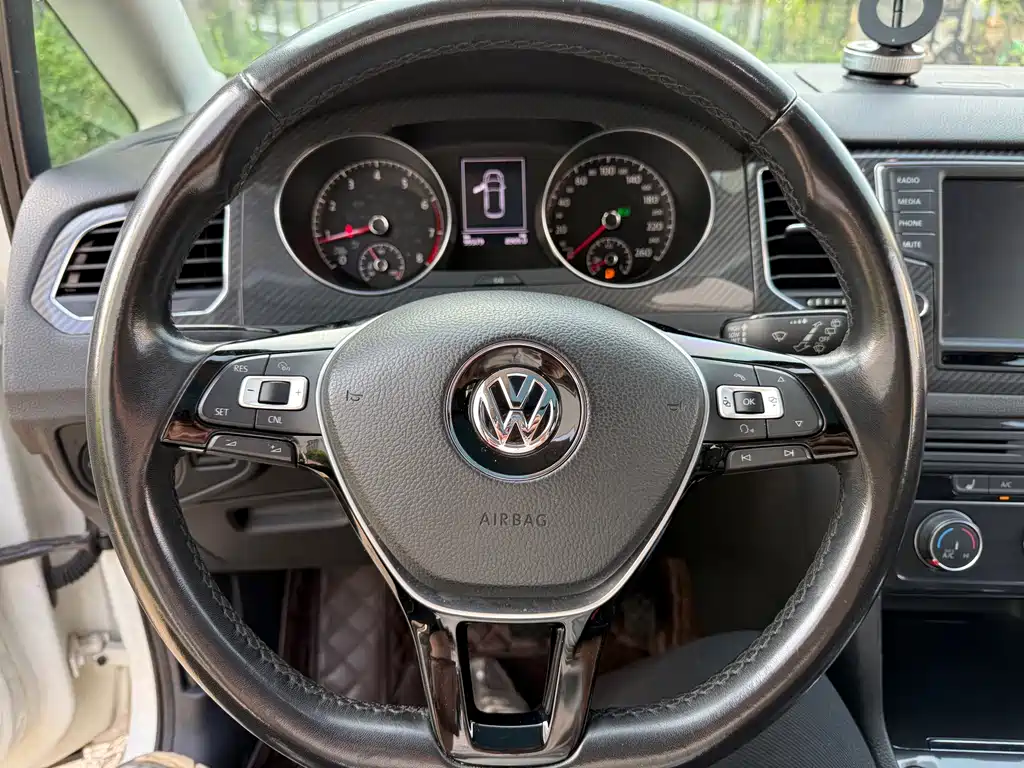 Volkswagen Golf Sportsvan — миниатюра 8