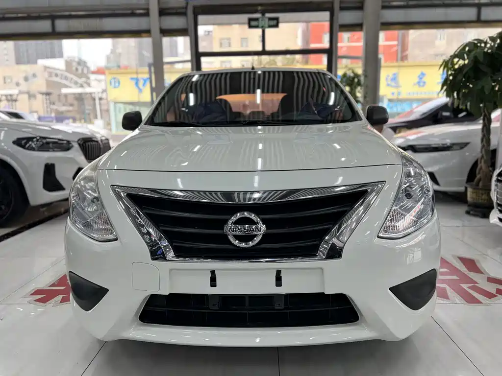 Nissan Sunny — миниатюра 2