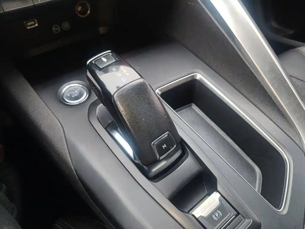 Peugeot 4008 — миниатюра 14