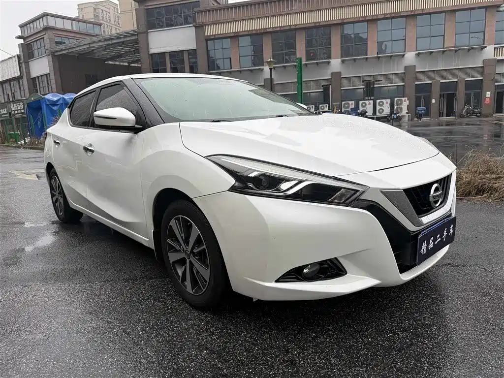 Nissan Bluebird 2016 1.6L CVT