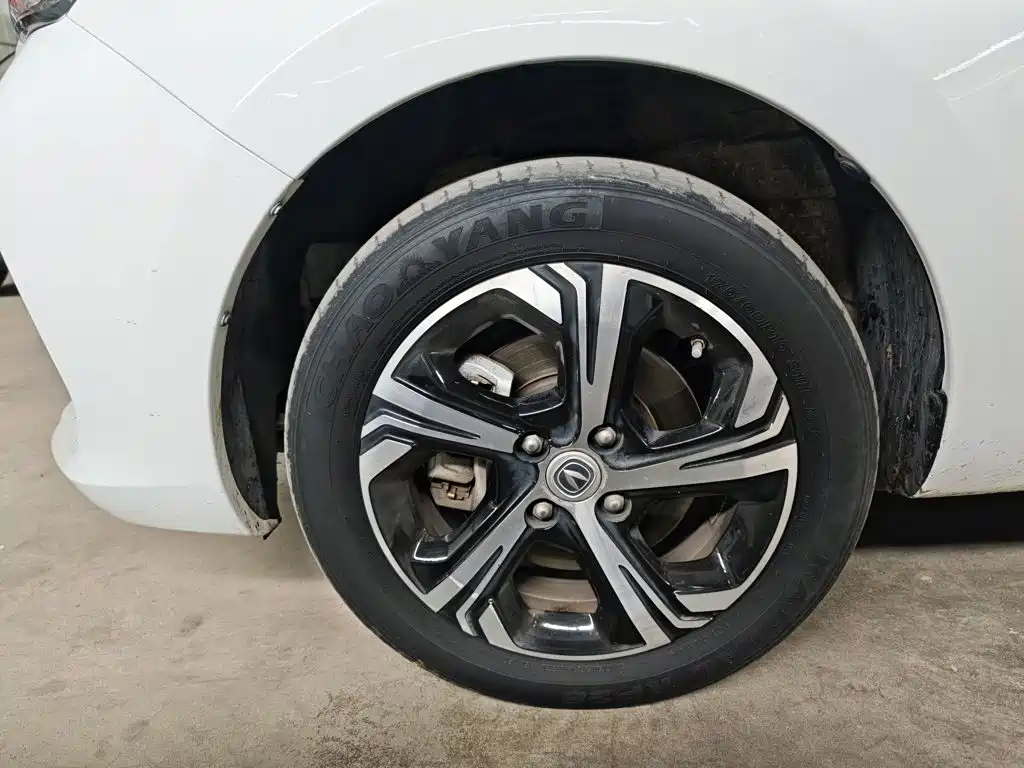 Changan Benben E-Star — миниатюра 23