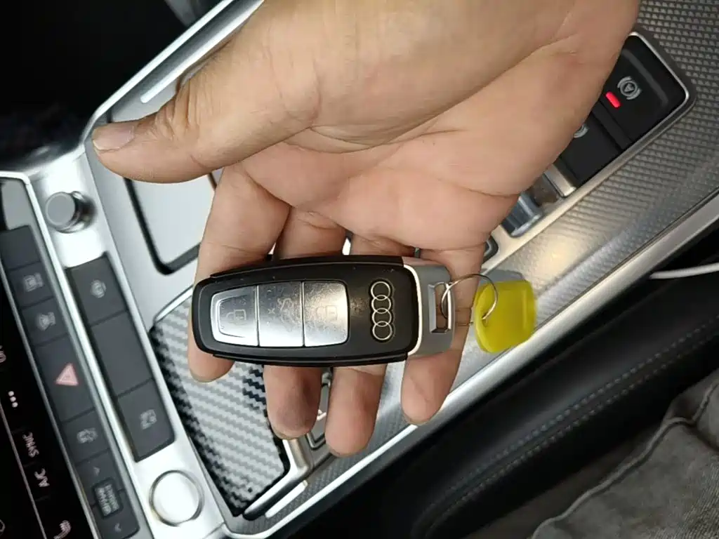 Audi A6L — миниатюра 13
