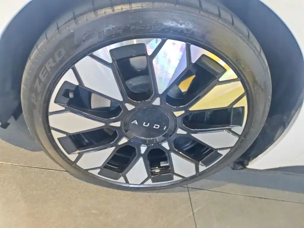 Audi E5 Sportback — миниатюра 23