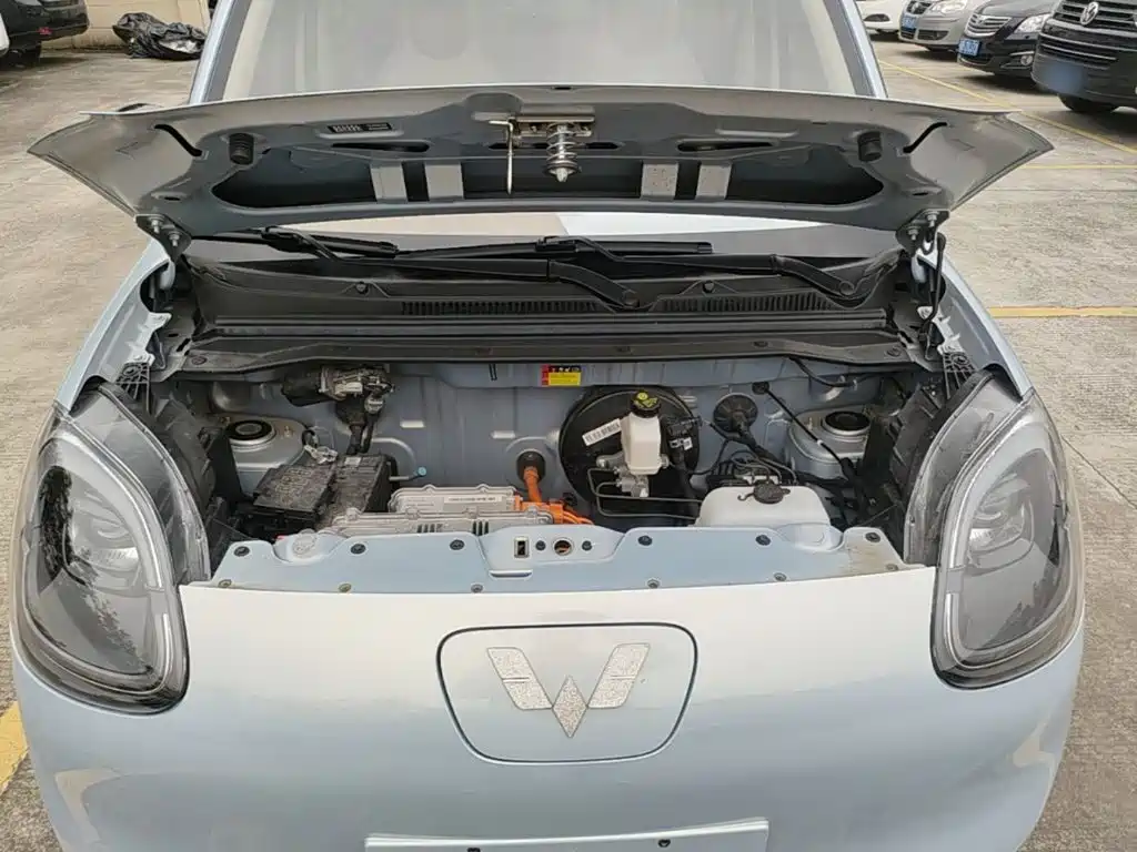Wuling MINIEV — миниатюра 20