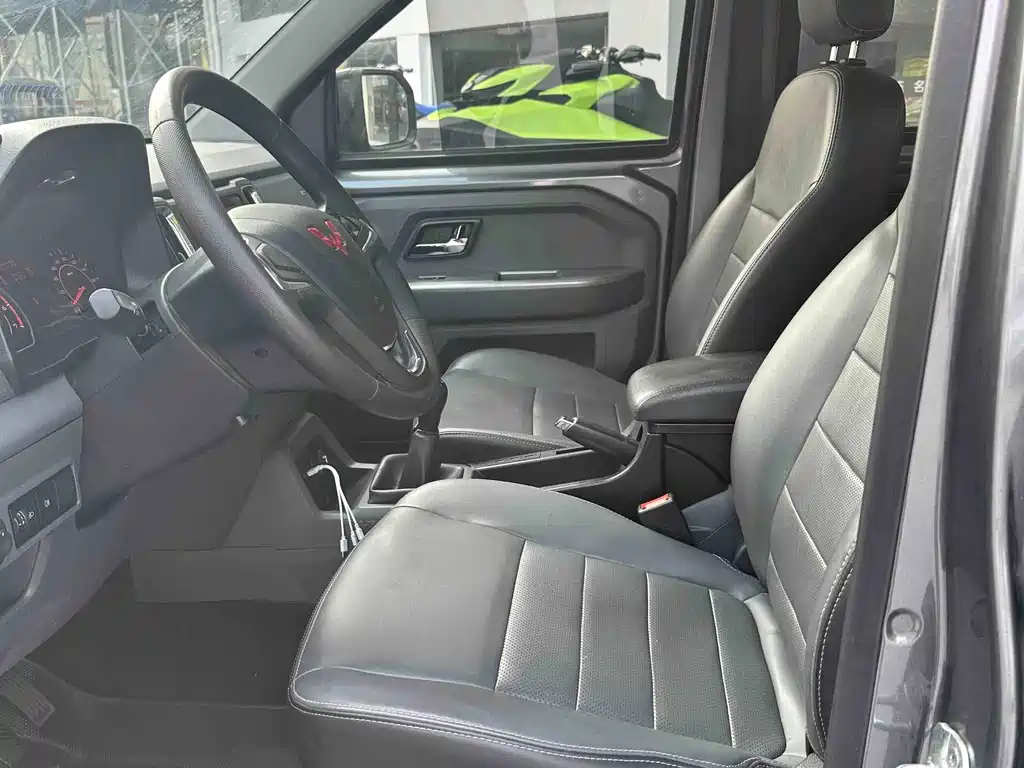 Wuling Journey — миниатюра 7