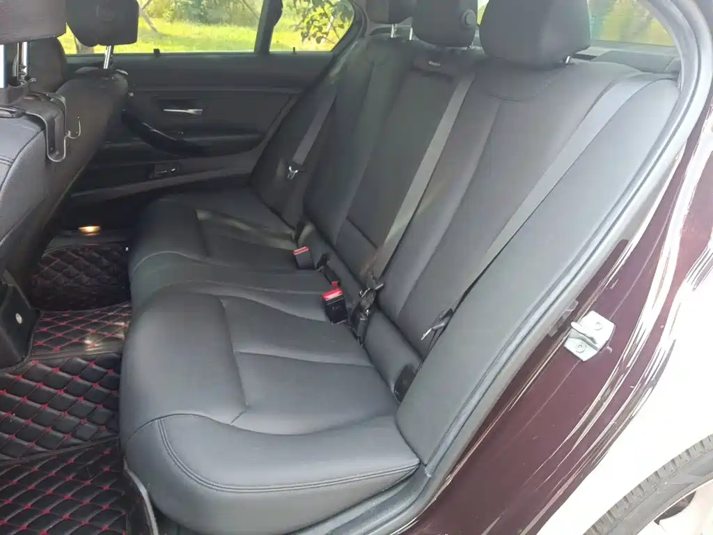 BMW 3 Series — миниатюра 18