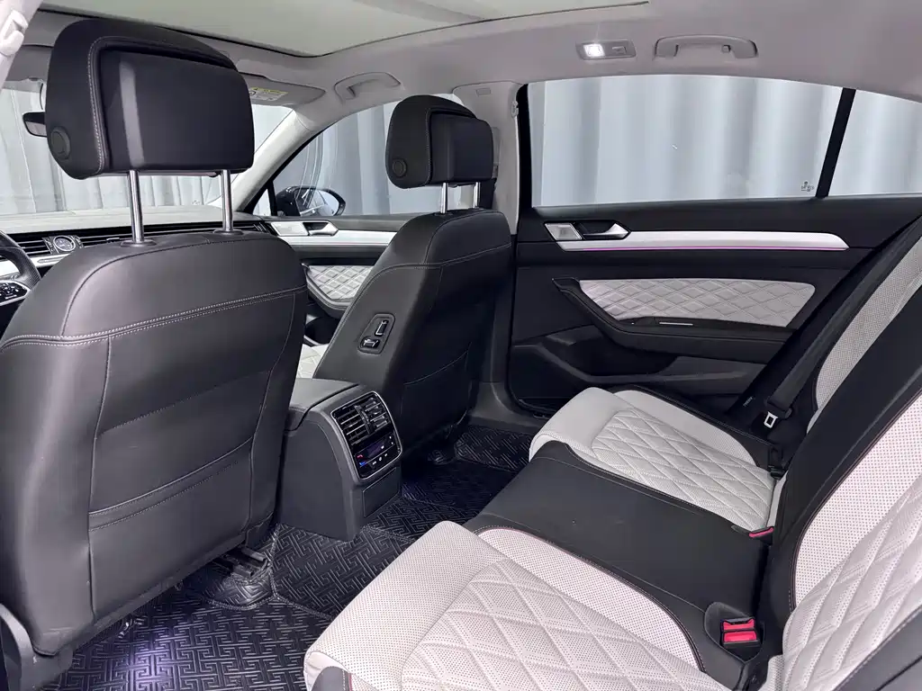 Volkswagen Magotan — миниатюра 10