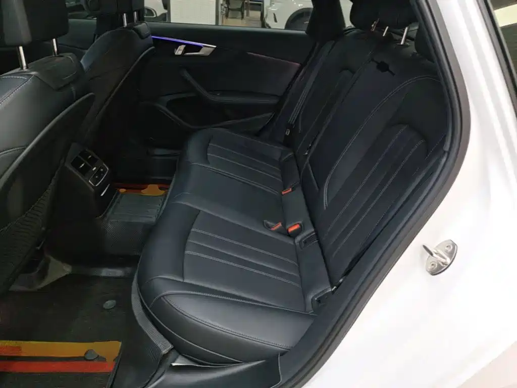 Audi A4L — миниатюра 17