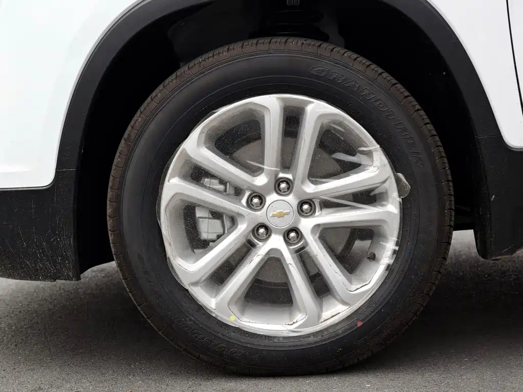 Chevrolet Trax — миниатюра 9
