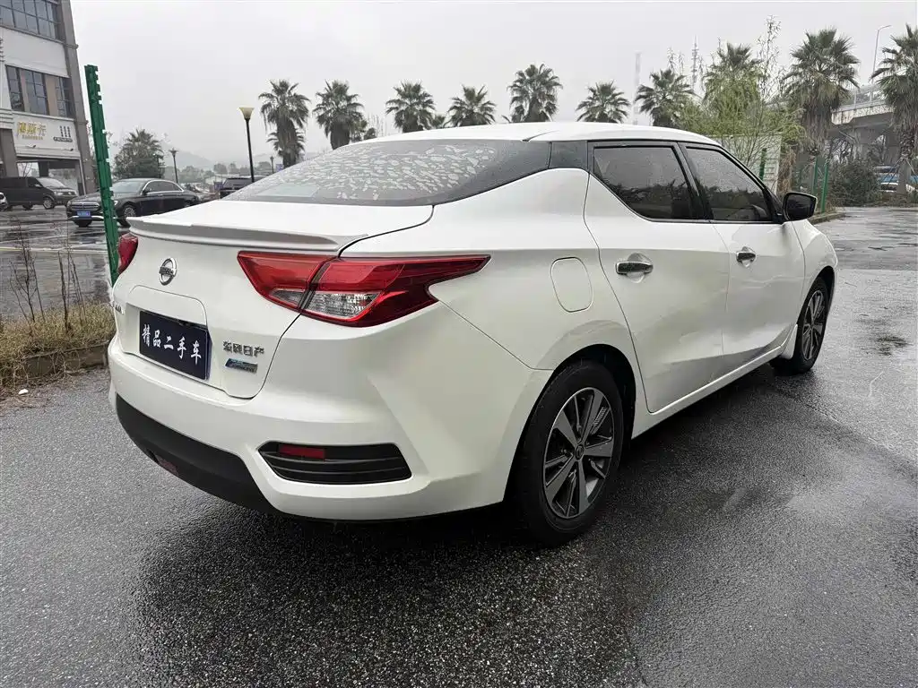 Nissan Bluebird 2016 1.6L CVT