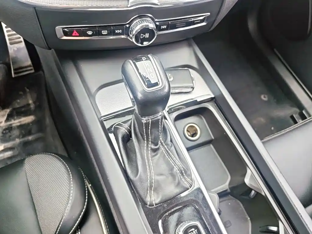 Volvo XC60 — миниатюра 14