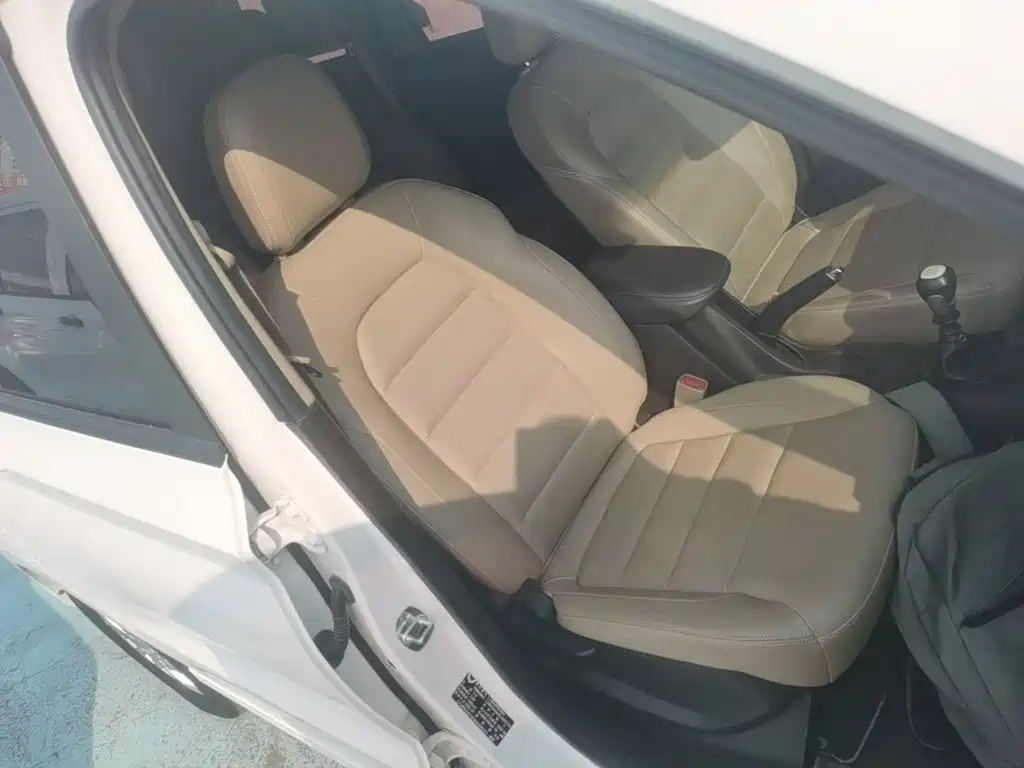 Wuling Hongguang — миниатюра 25