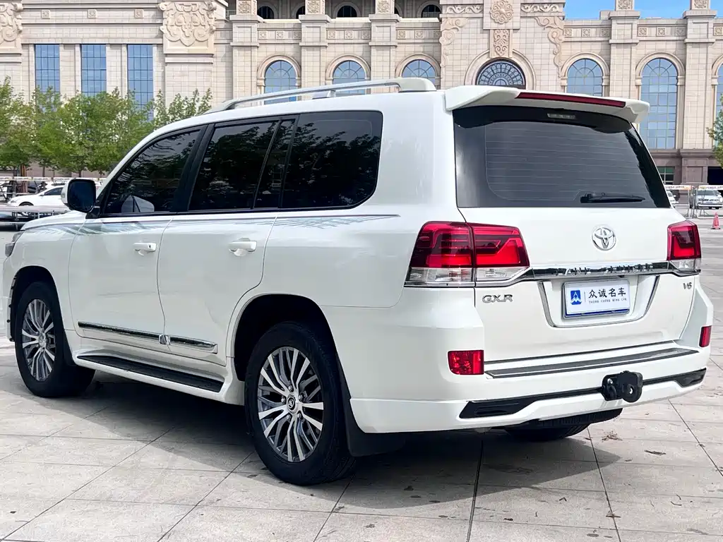 Toyota Land Cruiser 2019 4.0L AT