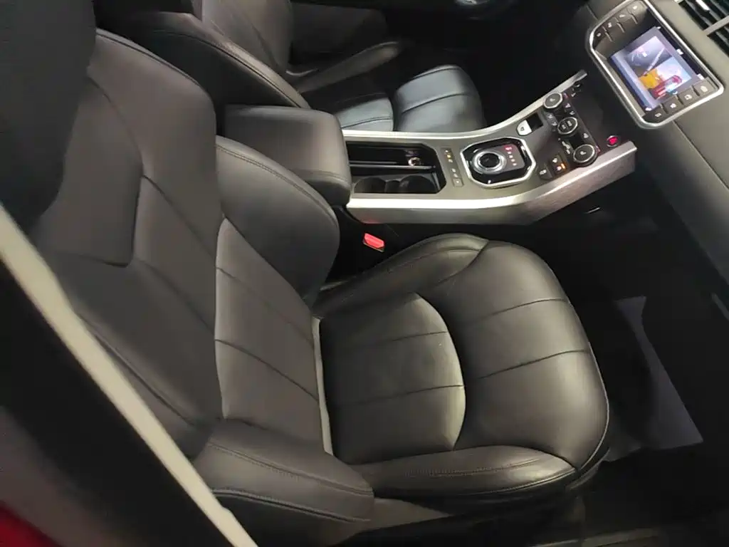 Land Rover Evoque — миниатюра 25