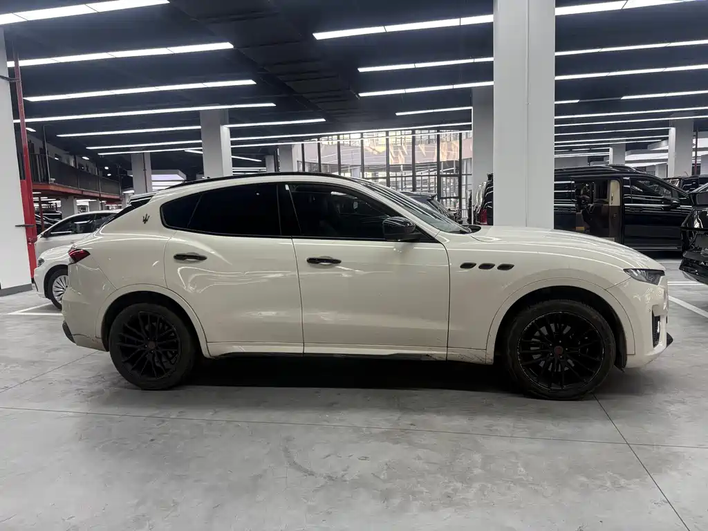 Maserati Levante 2016 3.0T