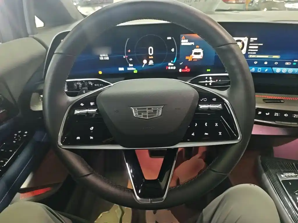Cadillac IQ — миниатюра 11