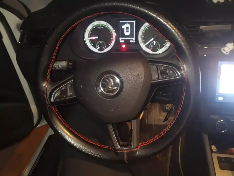 Skoda Octavia — миниатюра 15
