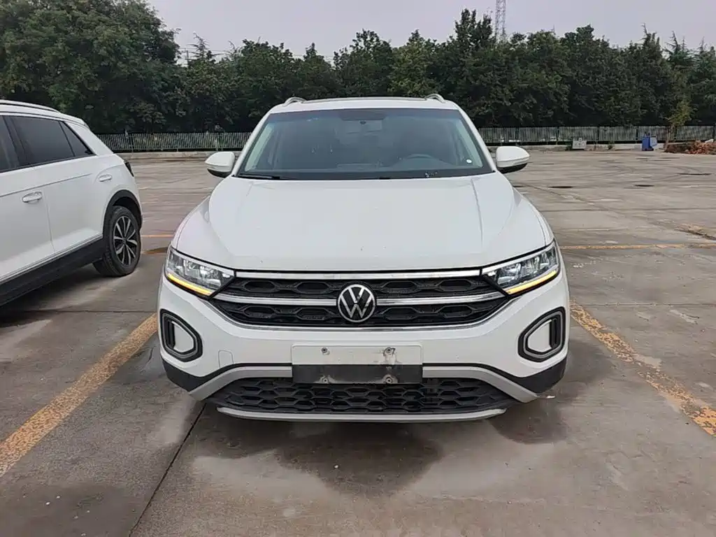Volkswagen T-Roc — миниатюра 3