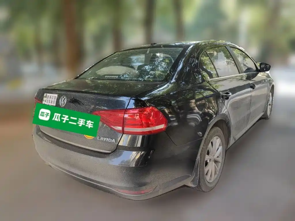 Volkswagen Lavida — миниатюра 4