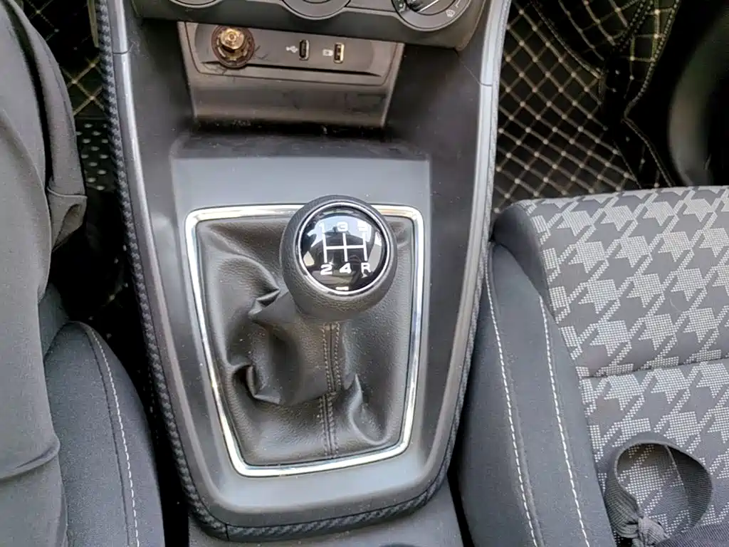 MG ZS — миниатюра 14