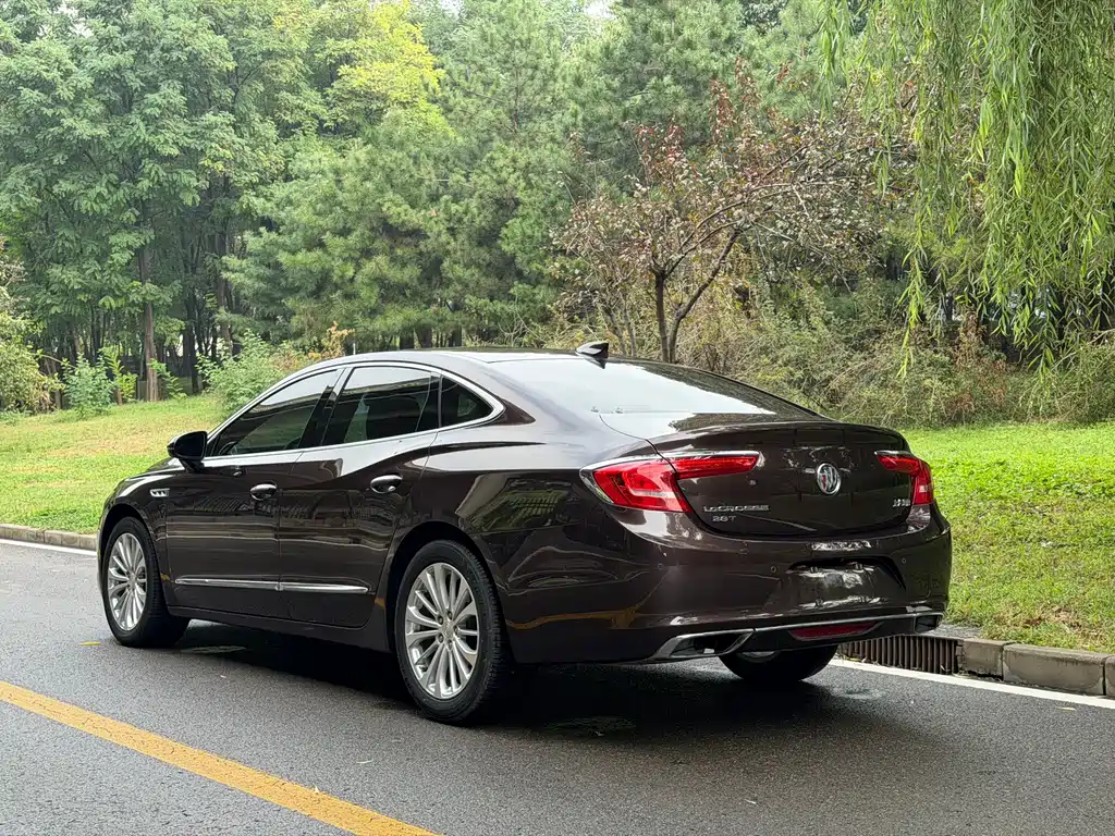 Buick LaCrosse — миниатюра 14