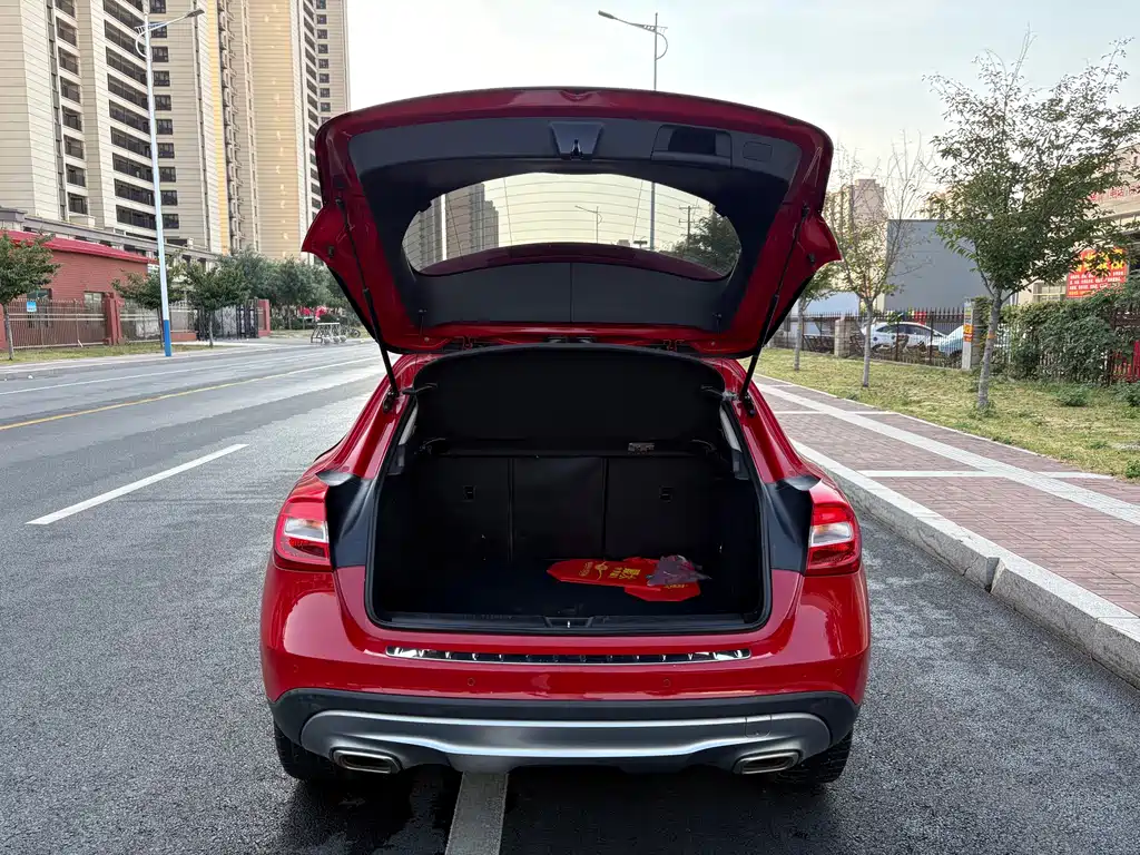 Mercedes-Benz GLA — миниатюра 5