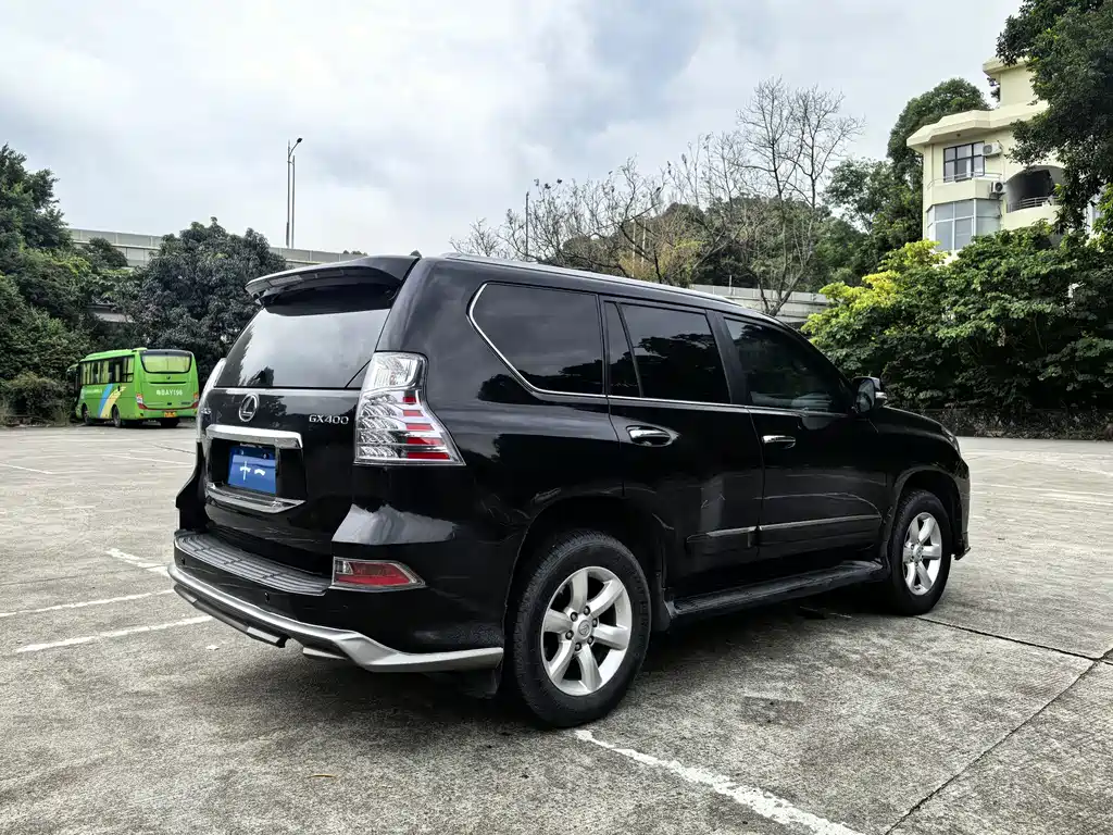 Lexus GX 2012 400