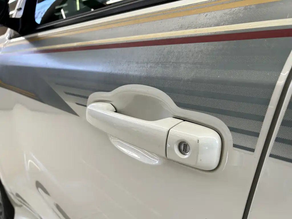 Toyota Land Cruiser — миниатюра 20