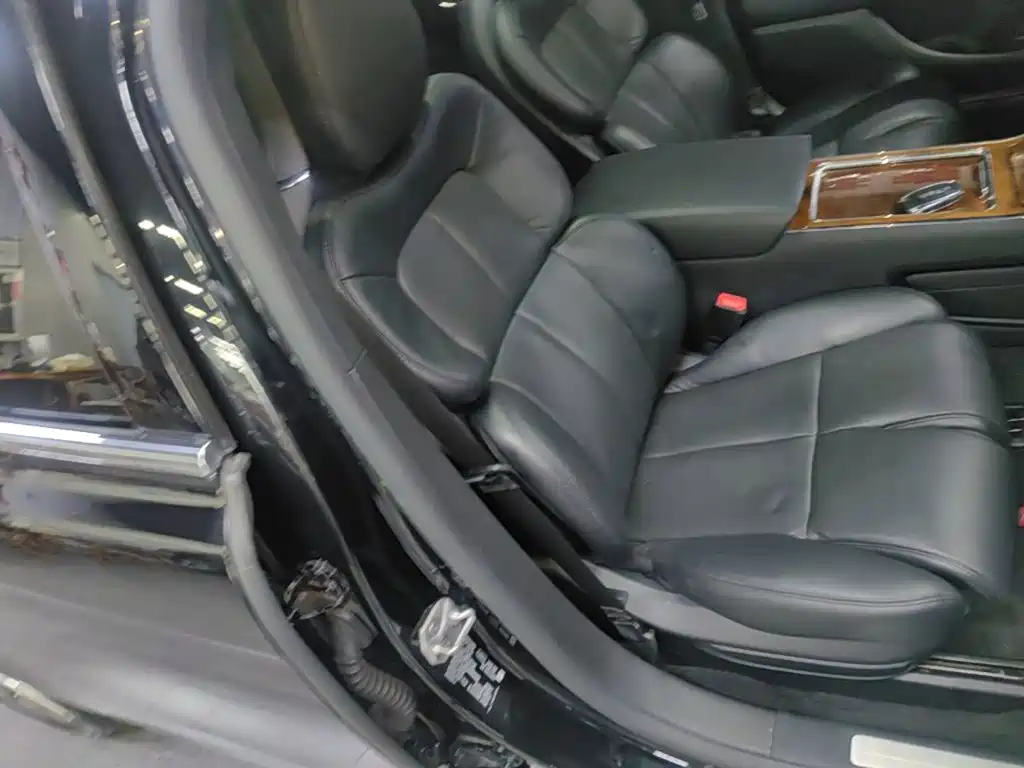Lincoln Continental — миниатюра 25