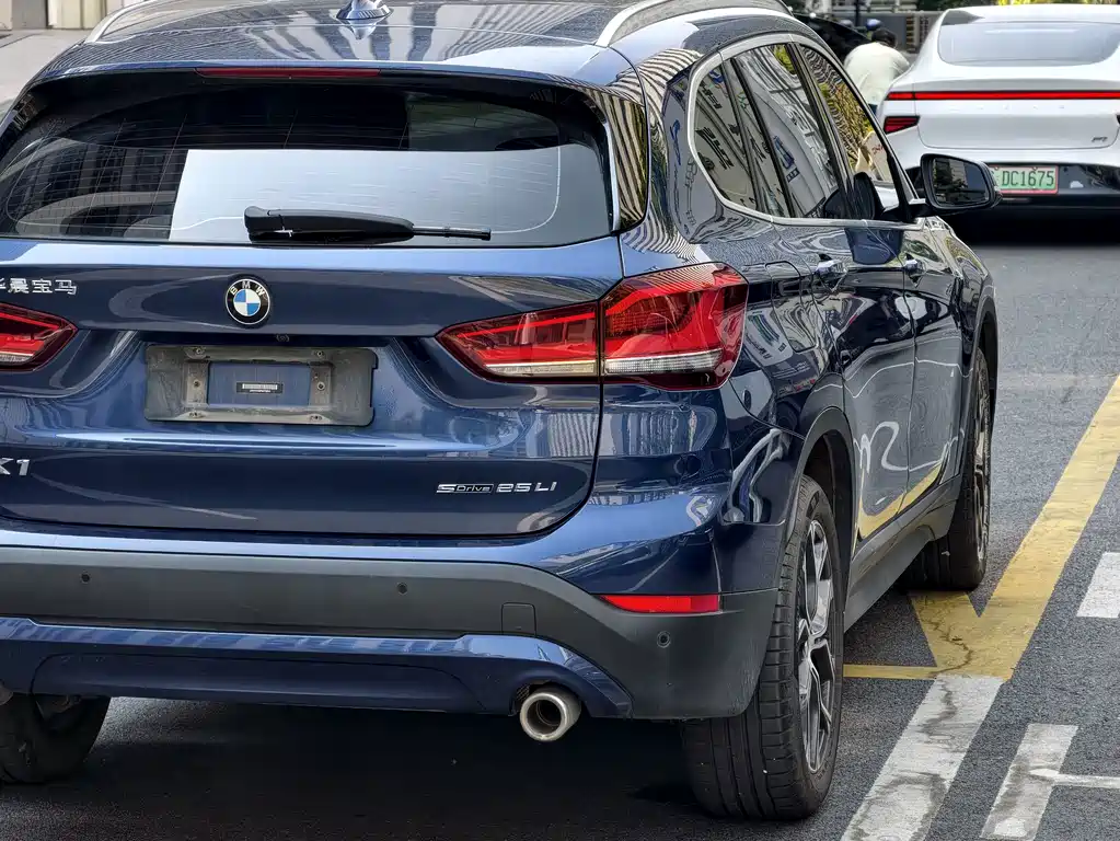 BMW X1 — миниатюра 11