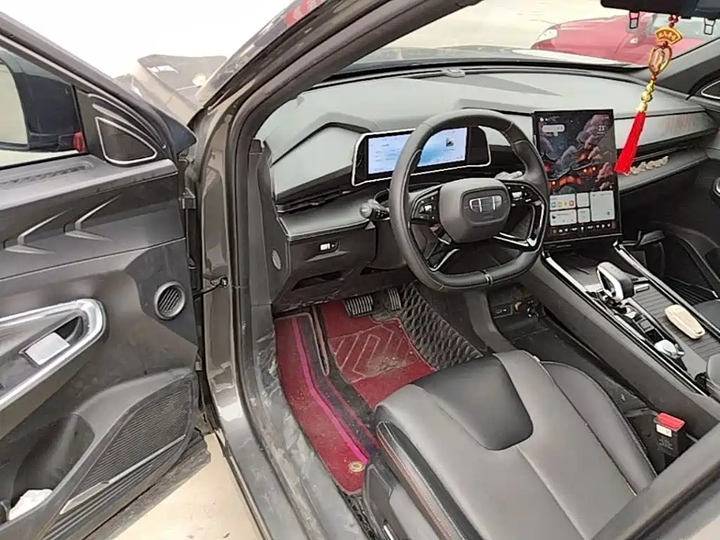 Geely Boyue — миниатюра 16
